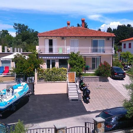 Apartments Pronavtik Πιράν Εξωτερικό φωτογραφία