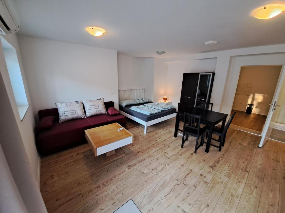 Apartments Pronavtik Πιράν Εξωτερικό φωτογραφία