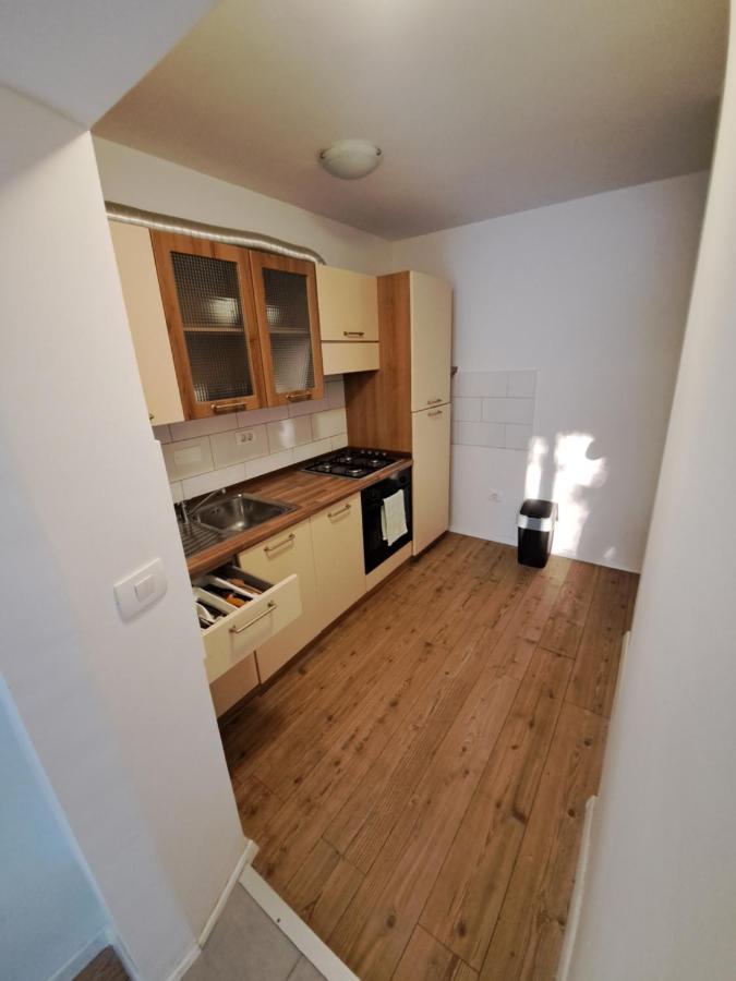 Apartments Pronavtik Πιράν Εξωτερικό φωτογραφία