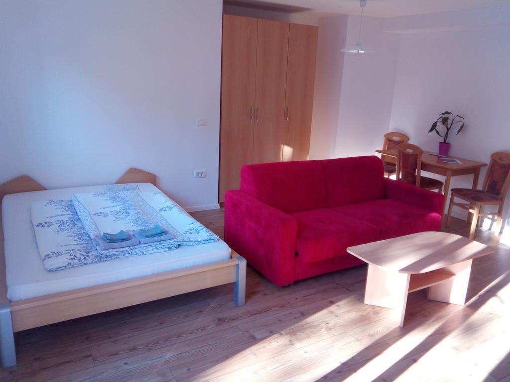 Apartments Pronavtik Πιράν Εξωτερικό φωτογραφία